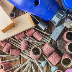 Herramientas y material abrasivo