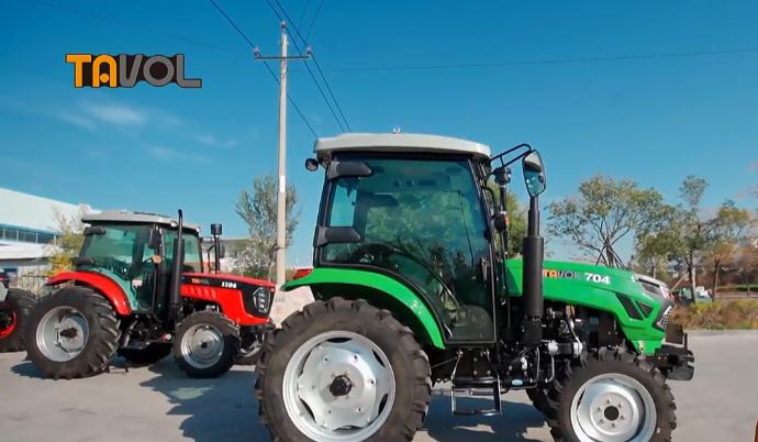 TRACTOR TL704