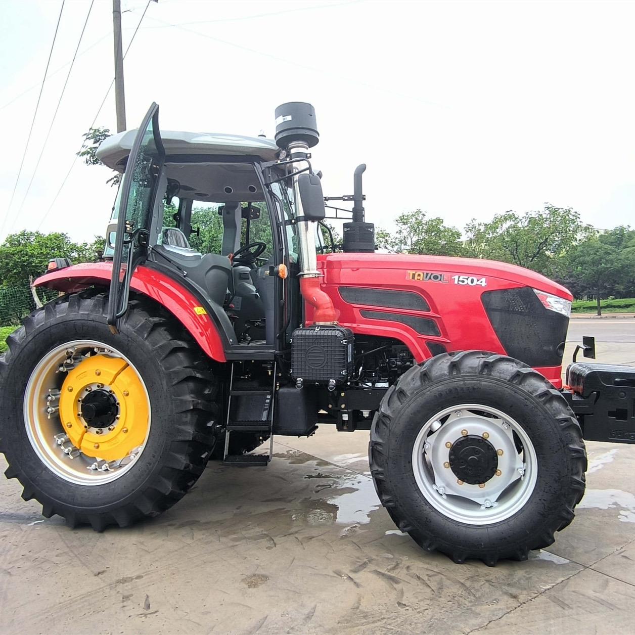 TRACTOR TL1504