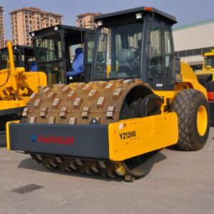 COMPACTADORA SINOMACH-HI INTERNATIONAL EQUIPMENT YZ12